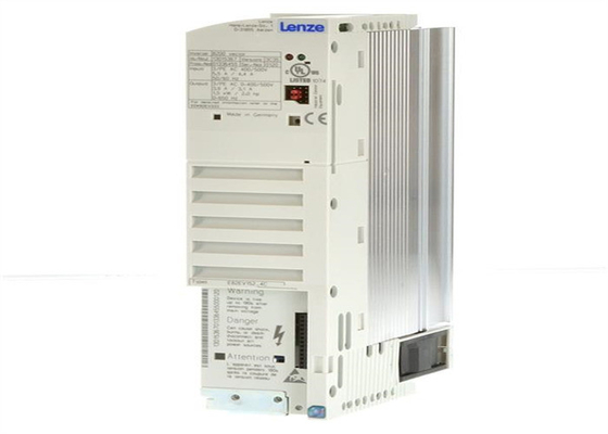 Lenze E82EV152K4C VECTOR FQUENCY INVERTER DRIVE 5,5 / 4,4 AMP 50/60 HZ