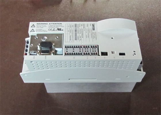 Lenze ECSCA008C4B SERVO DRIVE ΙΣΧΥΣ ΕΙΣΟΔΟΥ: 2/PE DC 0-565 V / 675V 8 AMP