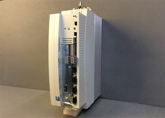 Lenze EVS9323-ETV004 SERVO CONTROLLER 9300 SERIES 400/480 VAC 1,5 KW (2 HP) SERVO PLC TECHOLOGY