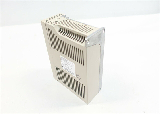 Η Yaskawa SGD-02ANY6 AC Servo Drive είναι ολοκαίνουργια στην αρχική συσκευασία 200V.