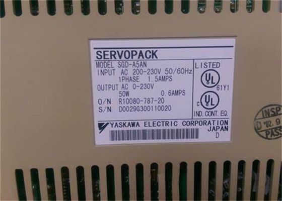 SGD-A5AN Yaskawa 230V AC Servo Drives ολοκαίνουργια στο αρχικό κουτί