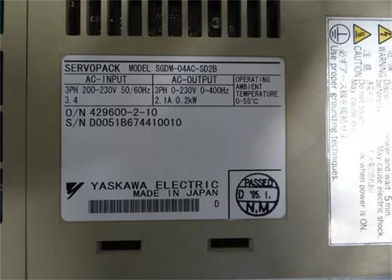 Νέα Yaskawa Sgdm-04ac-Sd2b Ac Servo Drive 200w στο αρχικό κουτί
