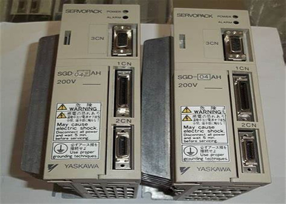 Η Yaskawa SGD-04AH 200V AC Servo Drive είναι ολοκαίνουργια στο αρχικό κουτί.