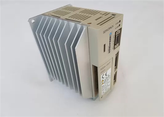Η Yaskawa SGDA-08VP Διοδηγεί την τάση 200V