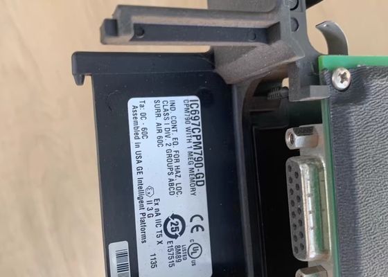 GE Fanuc IC697CPM790 Σύστημα Ελέγχου Απόδοσης PLC Τριπλή Αρθρωτή Πλεονασμός