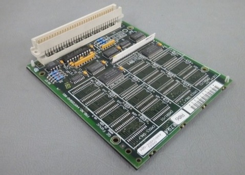 GE Fanuc IC697MEM713 PLCs Μονούλη μνήμης ελέγχου μηχανής σειρά 90-70 CMOS