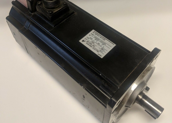 YASKAWA USAGED-03C22K AC Σερβοκινητήρας 300 W 8192 PPR Επαυξητικός Κωδικοποιητής