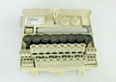 ABB 3BSE013238R1 Μονάδα Τερματισμού Μονάδας Επέκτασης 250V Ασφαλισμένης Διάταξης