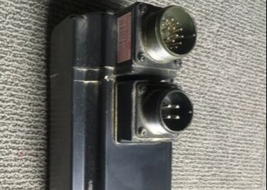 YASKAWA USAGED-02VBE11 Μηχανές AC Servomotor 0,15KW 3A 200V ΕΕ Αυτοματοποίηση