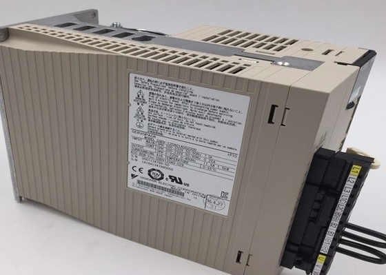 SGDV-200A01A0020 Servo Drives Yaskawa ολοκαίνουργια στο αρχικό κουτί