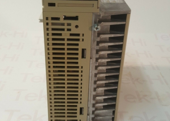 Σερβο Drive sgdh-05AE Amp YASKAWA για CNC που επεξεργάζεται την αυτοματοποίηση ρομποτικής στη μηχανή