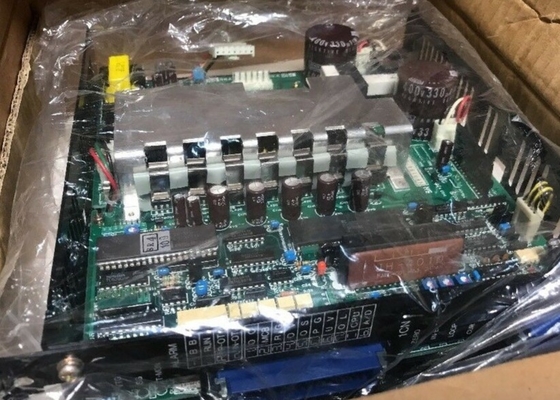 Η YASKAWA CACR-SR5AB2ERY105 ServoPack Servo Drive 230VAC 3.6/10.6 AMP