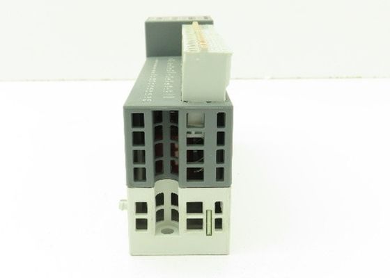 Ψηφιακό PLC AC500 ενότητας εισαγωγής DI571 1TNE968902R2103 S500 8DI 230VAC