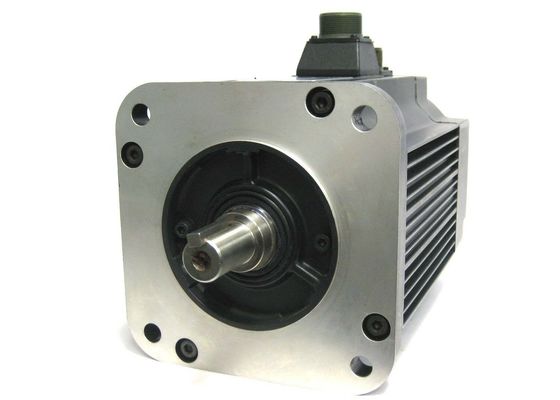 USAFED-22-HL11 Yaskawa AC Servo Motor ολοκαίνουργιο στο αρχικό κουτί