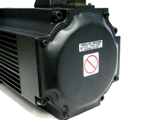 USAFED-22-HL11 Yaskawa AC Servo Motor ολοκαίνουργιο στο αρχικό κουτί
