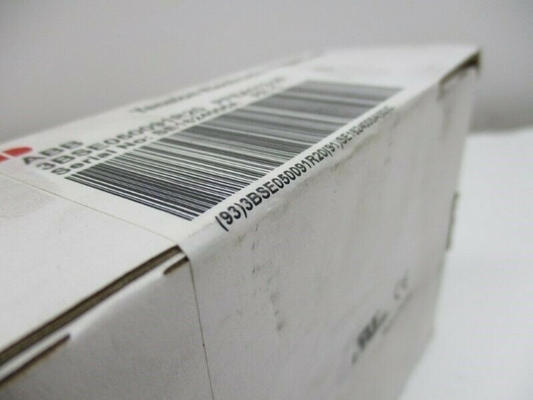 ABB 3BSE050091R20 PFEA112-20 2 Τεχνικές κυψέλες φόρτωσης Εισόδου τάσης και ρεύματος εξόδου A+B