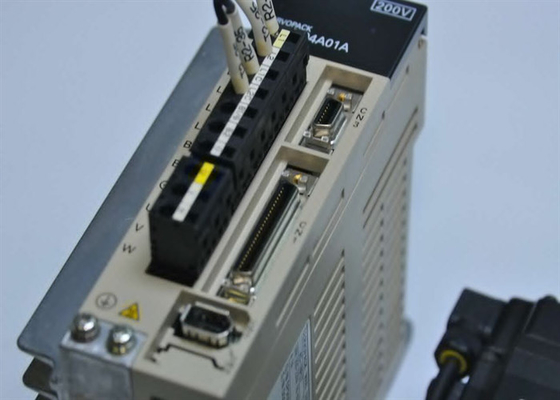 Yaskawa SGDS-60A01A Drives-AC Servo SGDS Sigma III 6 KW 200V Analog And Pulse Train