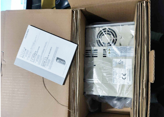 Yaskawa  SGDS-10A15A Drives AC Servo SGDS Sigma III 200V 15 Omron 1kW