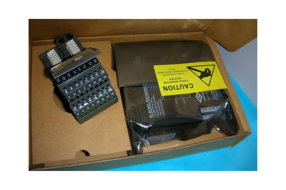 CE4050E1C0 Emerson  DeltaV DCS System with 8-Width Bottom Plate