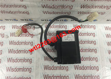 100 Watt 200V Small Powerful Servo Motors Yaskawa SGMPH-01A1A-YR21 Long Lifespan