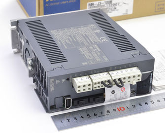 MR-J2S Series MITSUBISHI 3-Phase 1KW AC Servo Amplifier MR-J2S-100B Servo Motor Drive