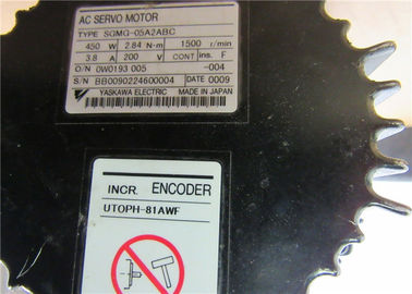 1PCS Industrial Servo Motor 200V 3.8A Servo motor SGMG-05A2ABC Yaskawa  AC motor
