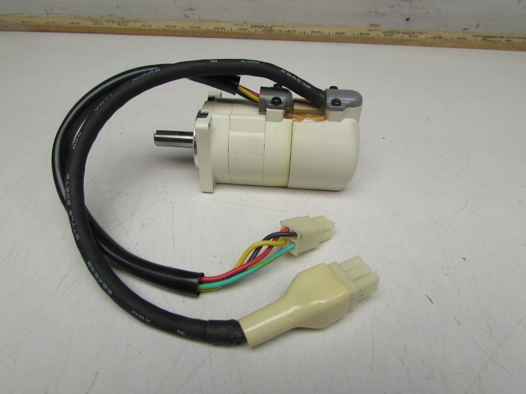 Panasonic MSM MOTOR 0,32 Nm MSM5AZJ2QX AC Servo Motor 3-φασικός 200 V