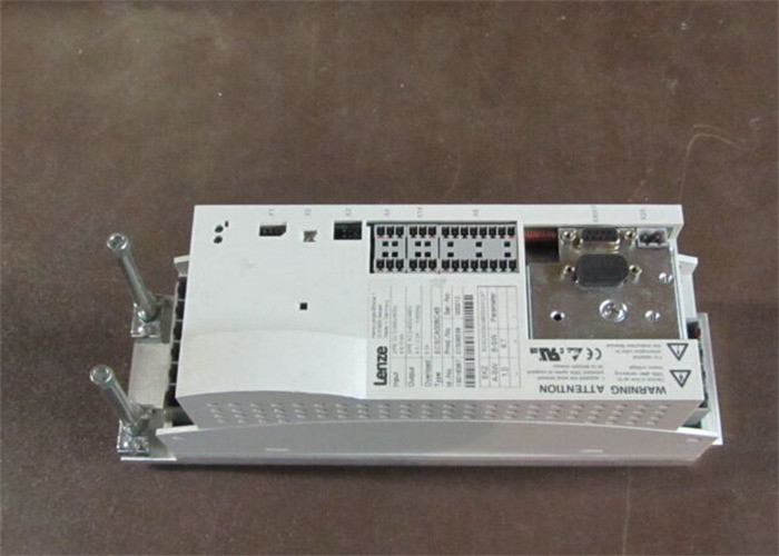Lenze ECSCA008C4B SERVO DRIVE ΙΣΧΥΣ ΕΙΣΟΔΟΥ: 2/PE DC 0-565 V / 675V 8 AMP