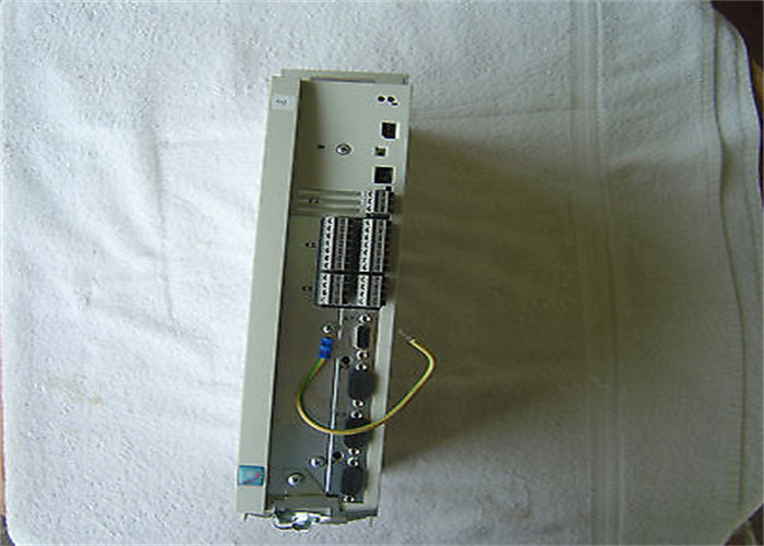 Lenze EVS9324-EK SERVO CONTROLLER 9300 SERIES 400/480 VAC 3.0 KW (4 HP)