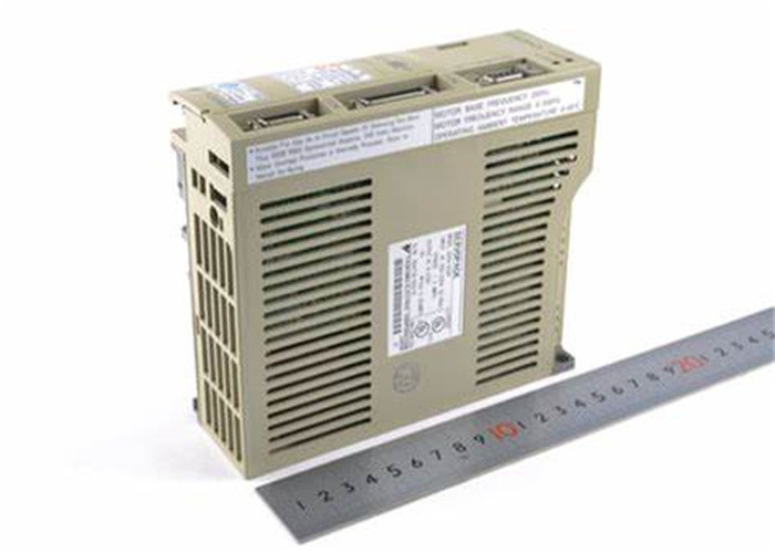 Υπηρετικός κινητήρας Yaskawa SGDA-A3AP AC 200-230V ολοκαίνουργιος στην αρχική έκδοση