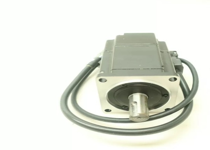 Γιασκάβα SGMAH-02BBAB1 200V AC Servo Motor ολοκαίνουργια στην αρχική έκδοση