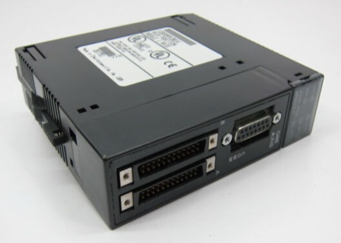 GE FANUC IC693APU301 Μονόστρωμα ενός άξονα 25-pin servo 24-pin υψηλής πυκνότητας 25-pin τύπου D